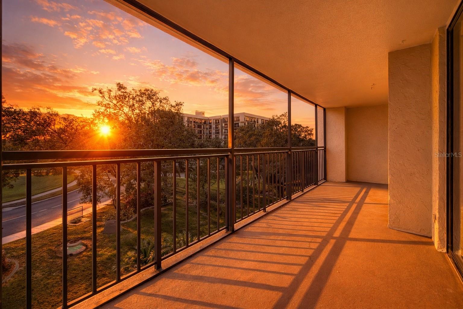 220 Belleview Boulevard, FL