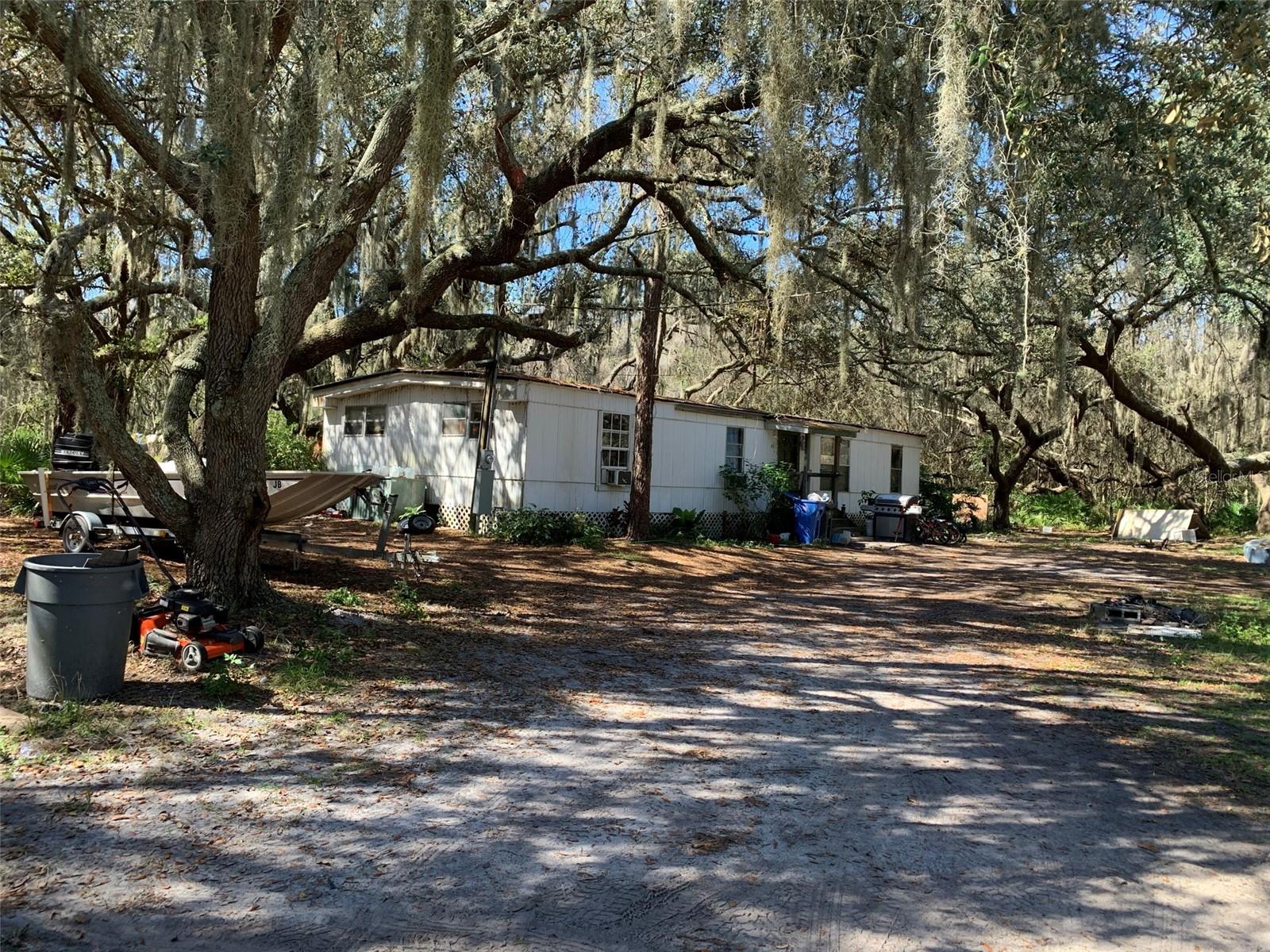11117 Mcmullen Rd, FL