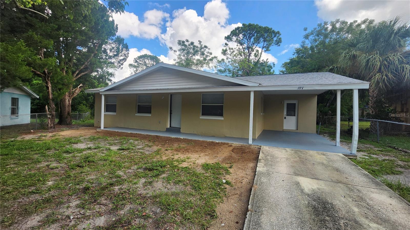1079 N Gertrude Ct, FL
