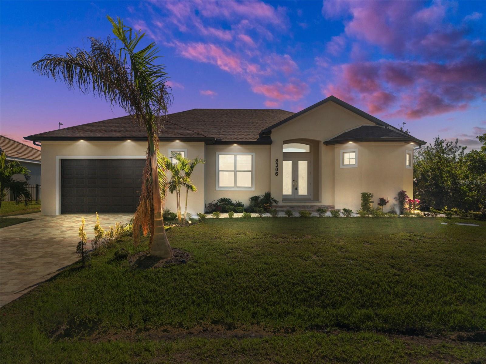 8306 Santa Cruz Dr, FL