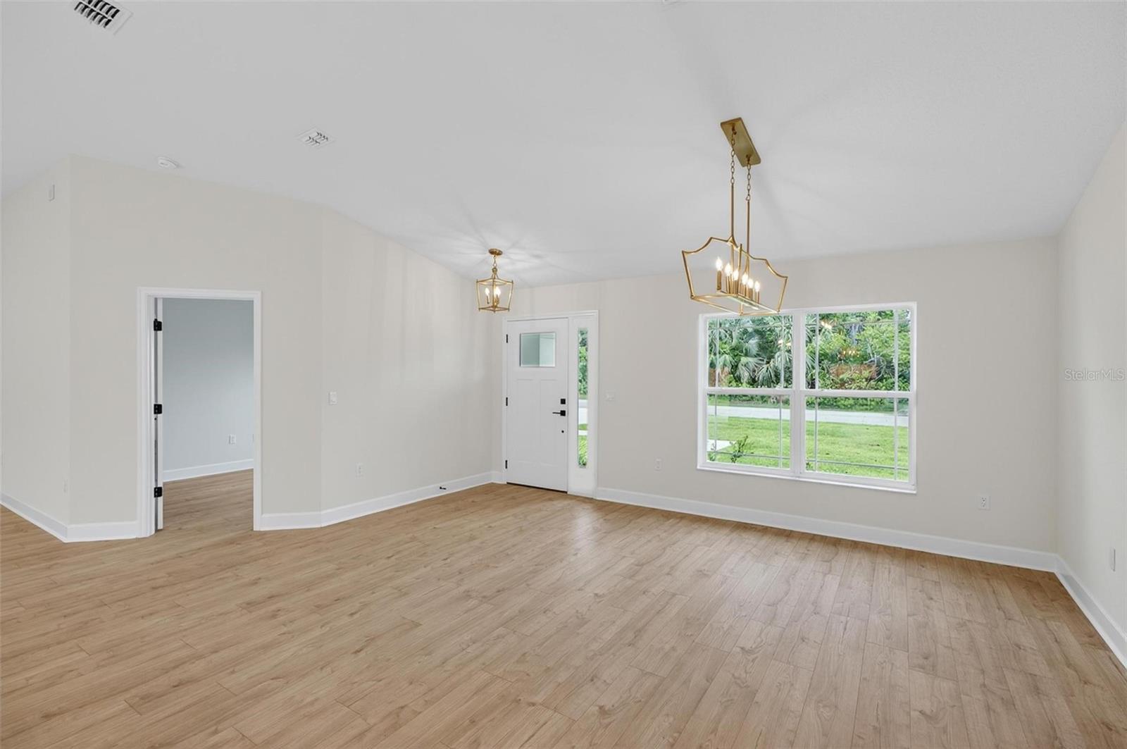 22 Eric Drive, FL