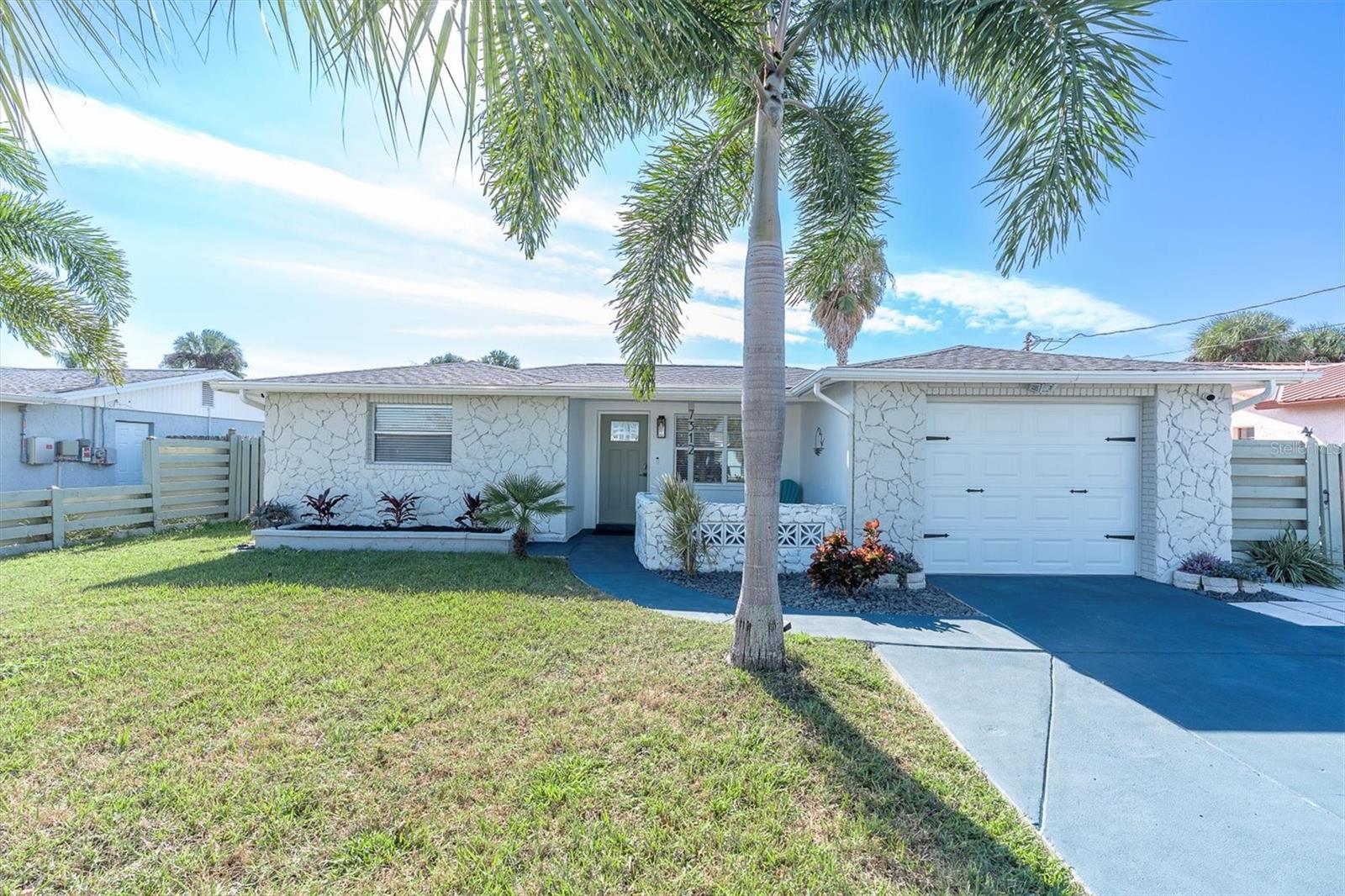 7312 Mako Drive, FL