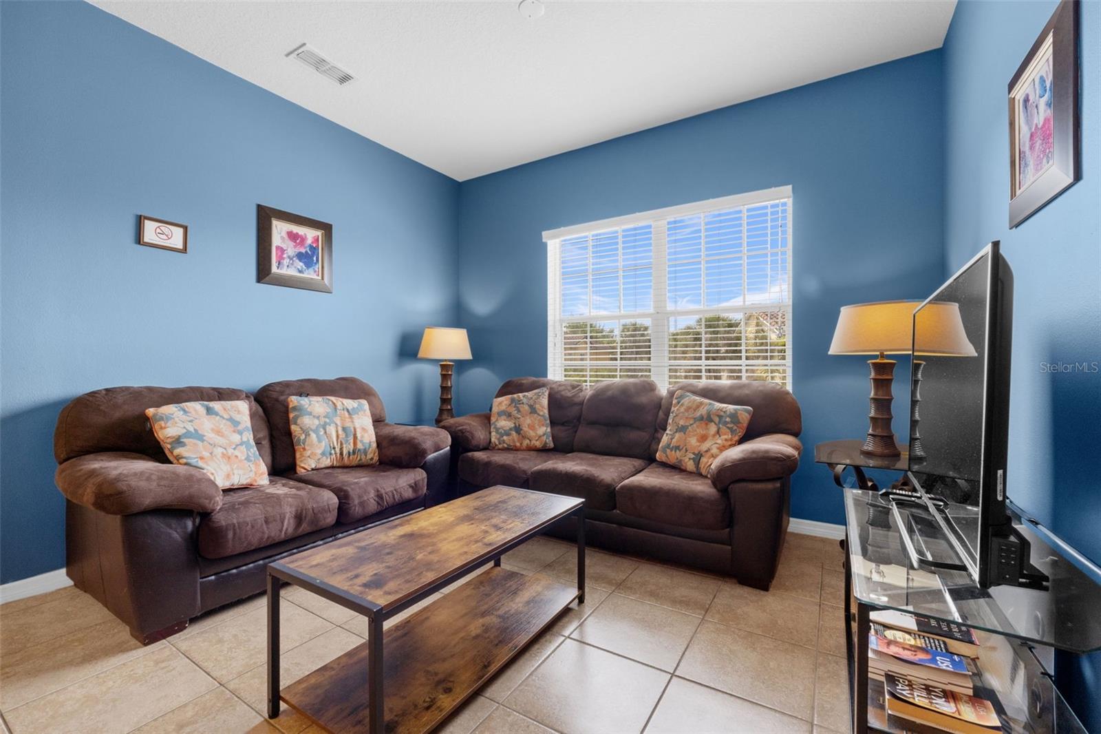 2835 Oakwater Drive, FL