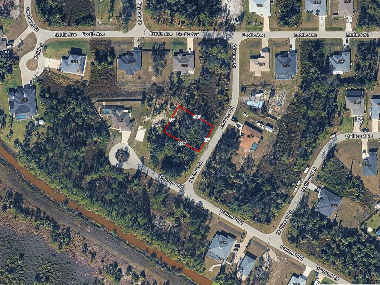 Advance Street, FL