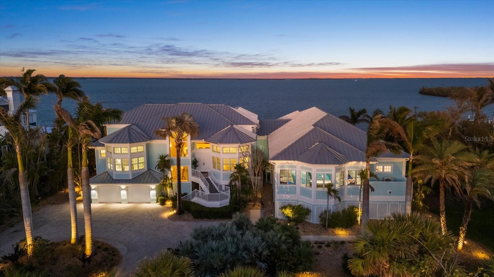 14 Grouper Hole Dr, FL