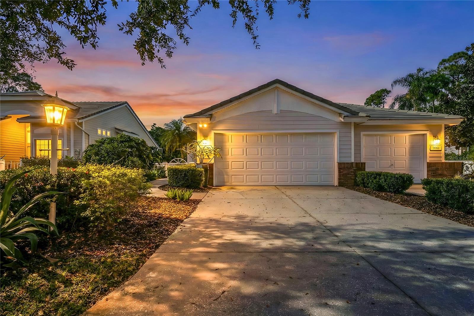 7608 Whitebridge Glen, FL