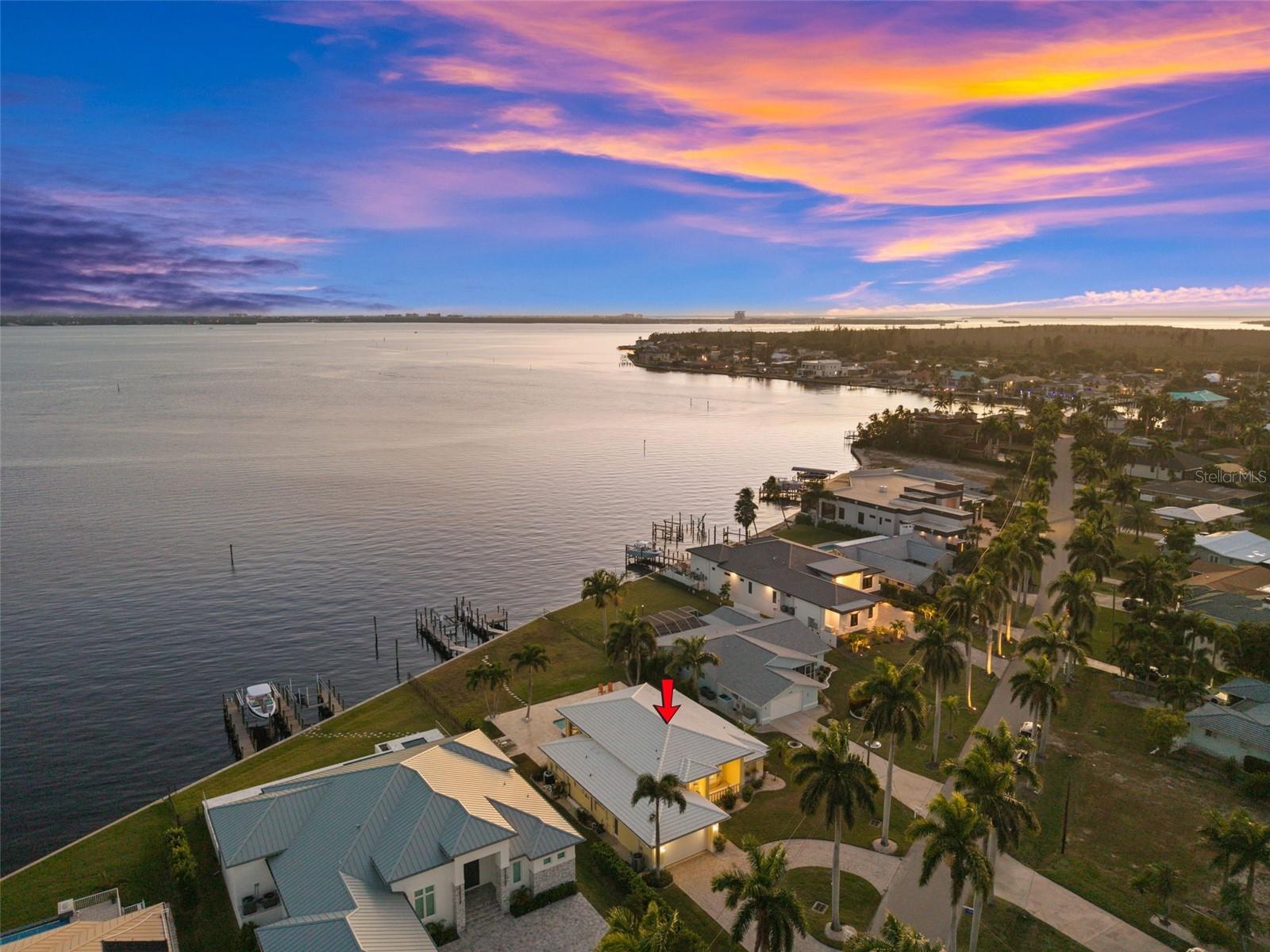 264 Bayshore Dr, FL