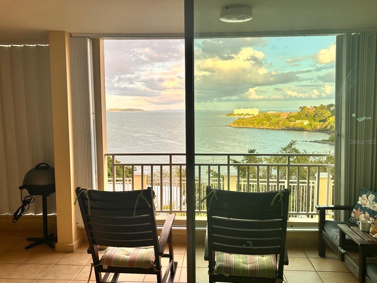 800 987 State Road, PR