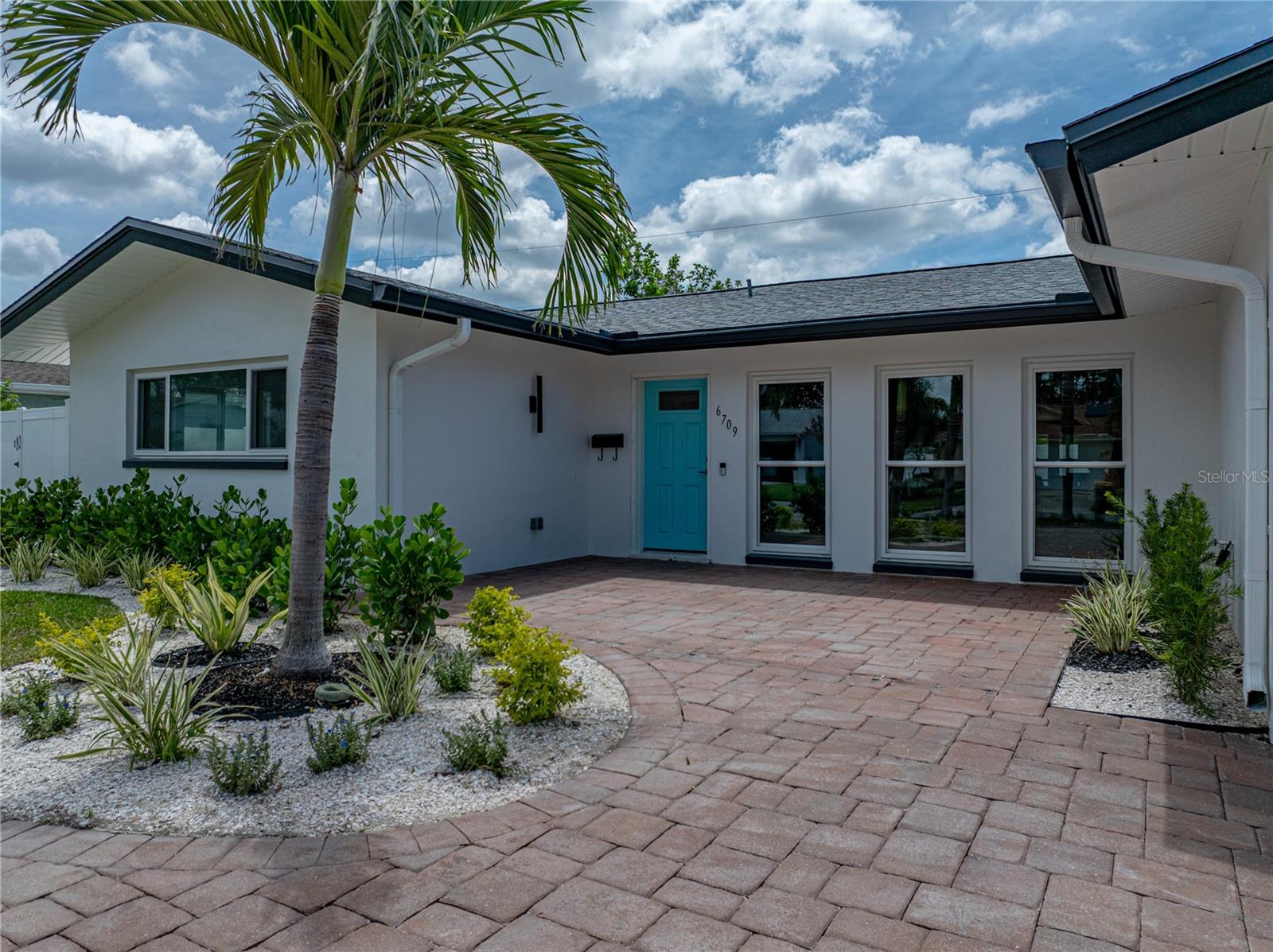 6709 Cardinal Drive, FL