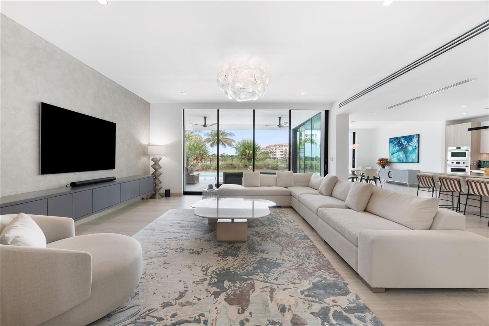 3 The Enclave, PR
