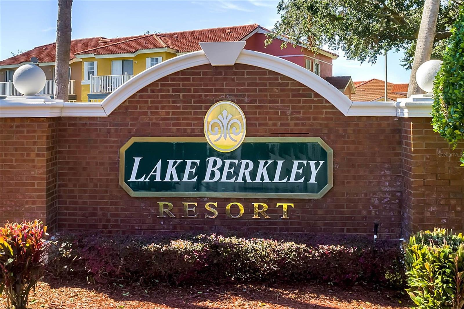 1019 Lake Berkley Drive, FL