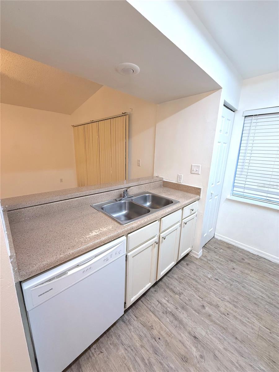 202 Riverbend Drive, FL