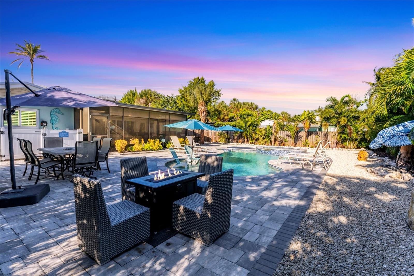 154 Crescent Drive, FL