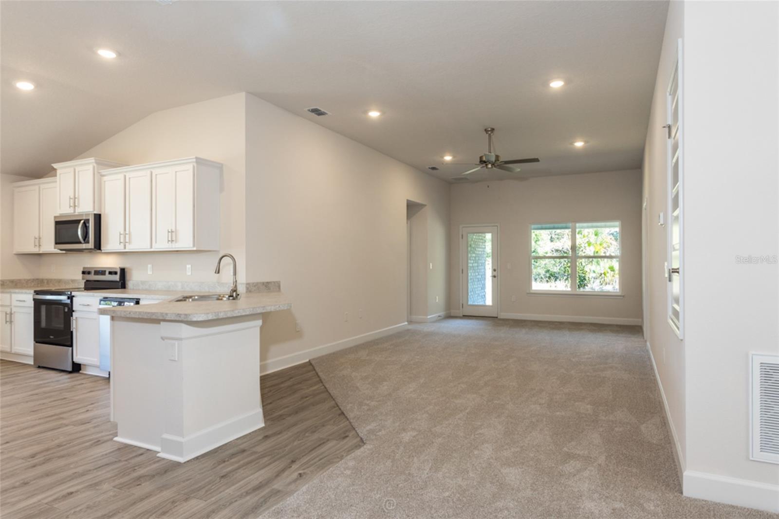 114 Ulysses Trail, FL