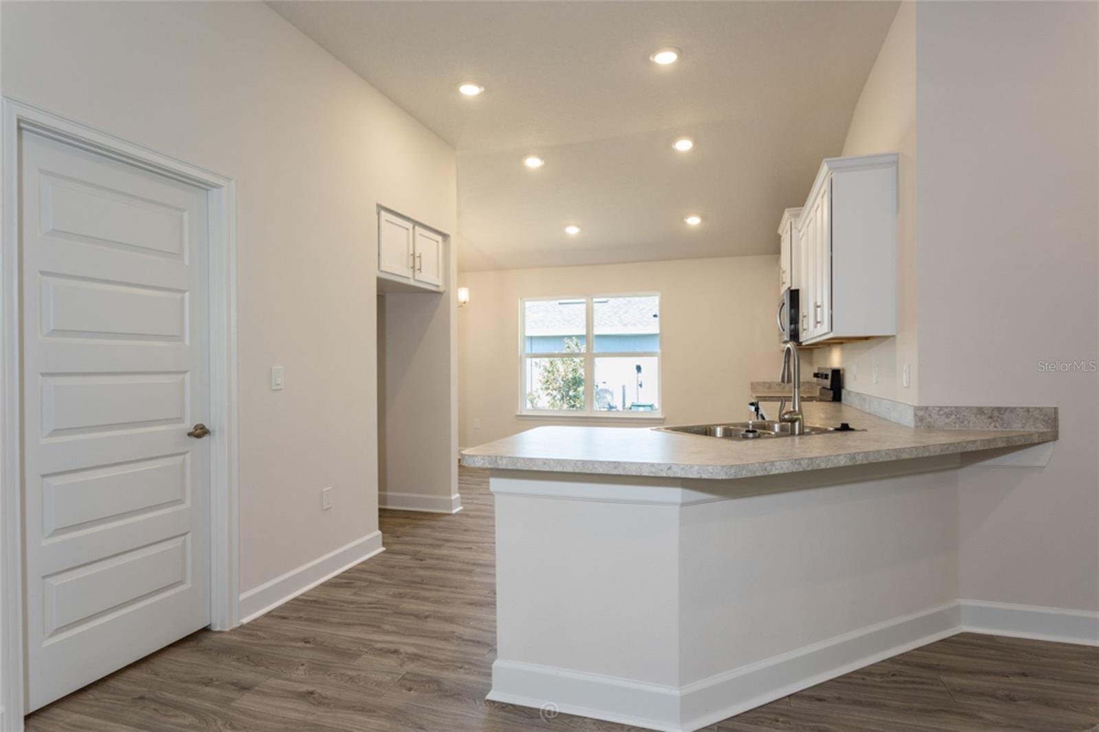 114 Ulysses Trail, FL