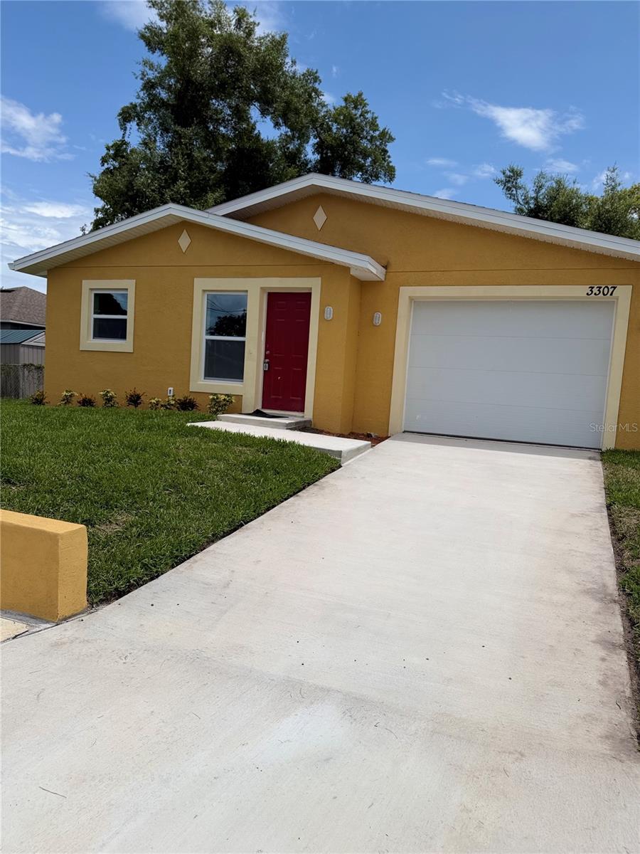 3307 E 26th Ave, FL
