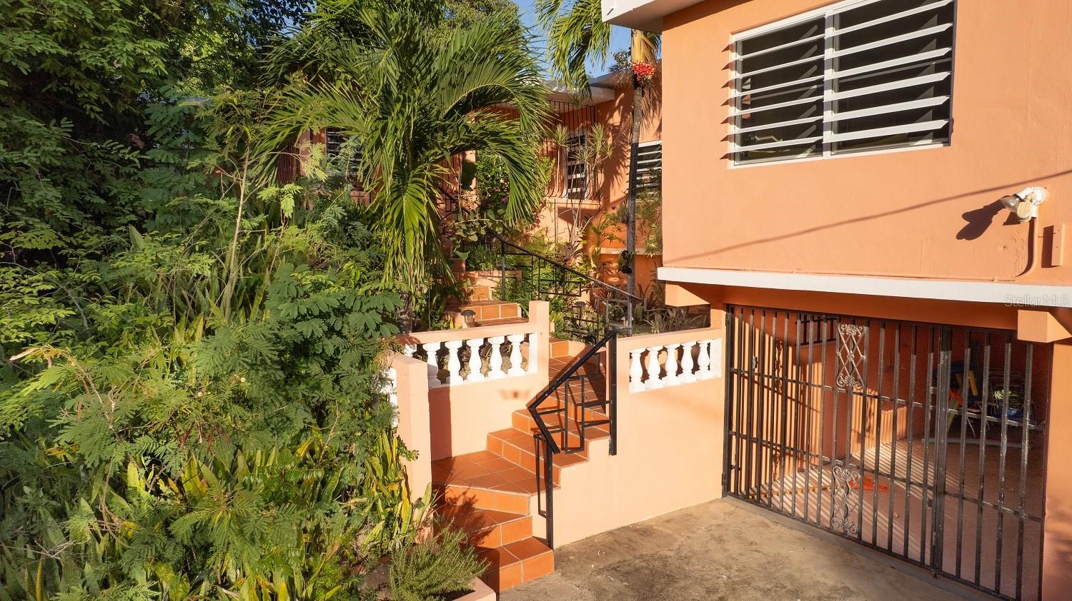 993 Calle 16, PR