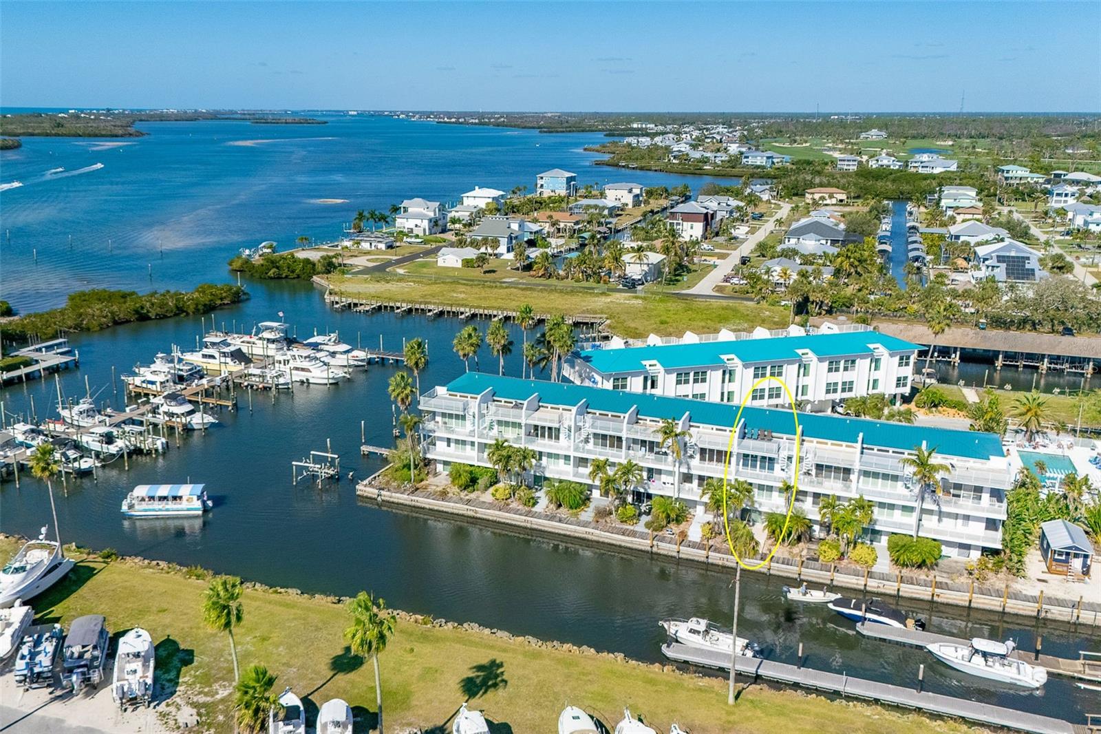 8226 Harborside Circle, FL