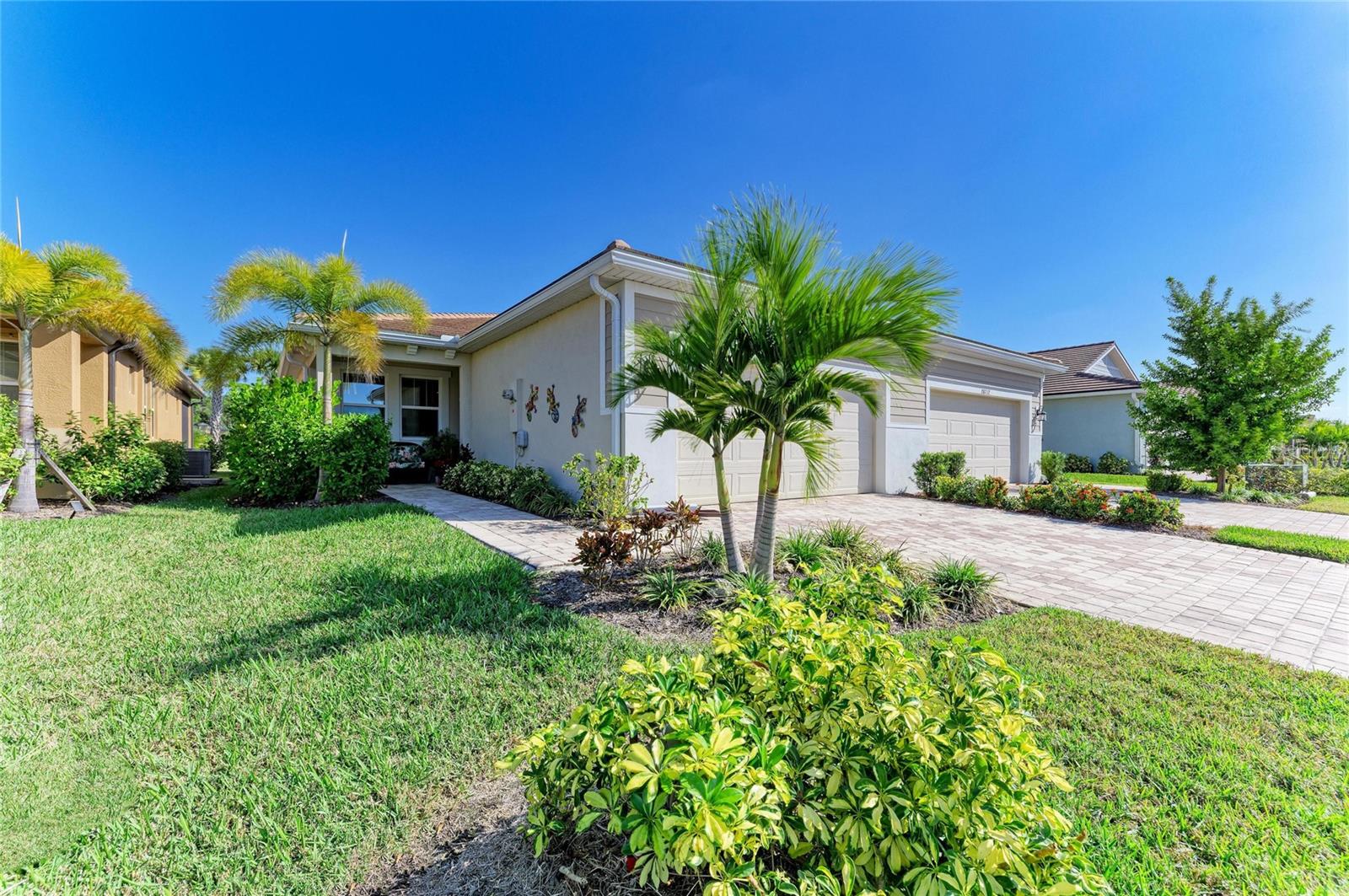 20718 Galileo Pl, FL