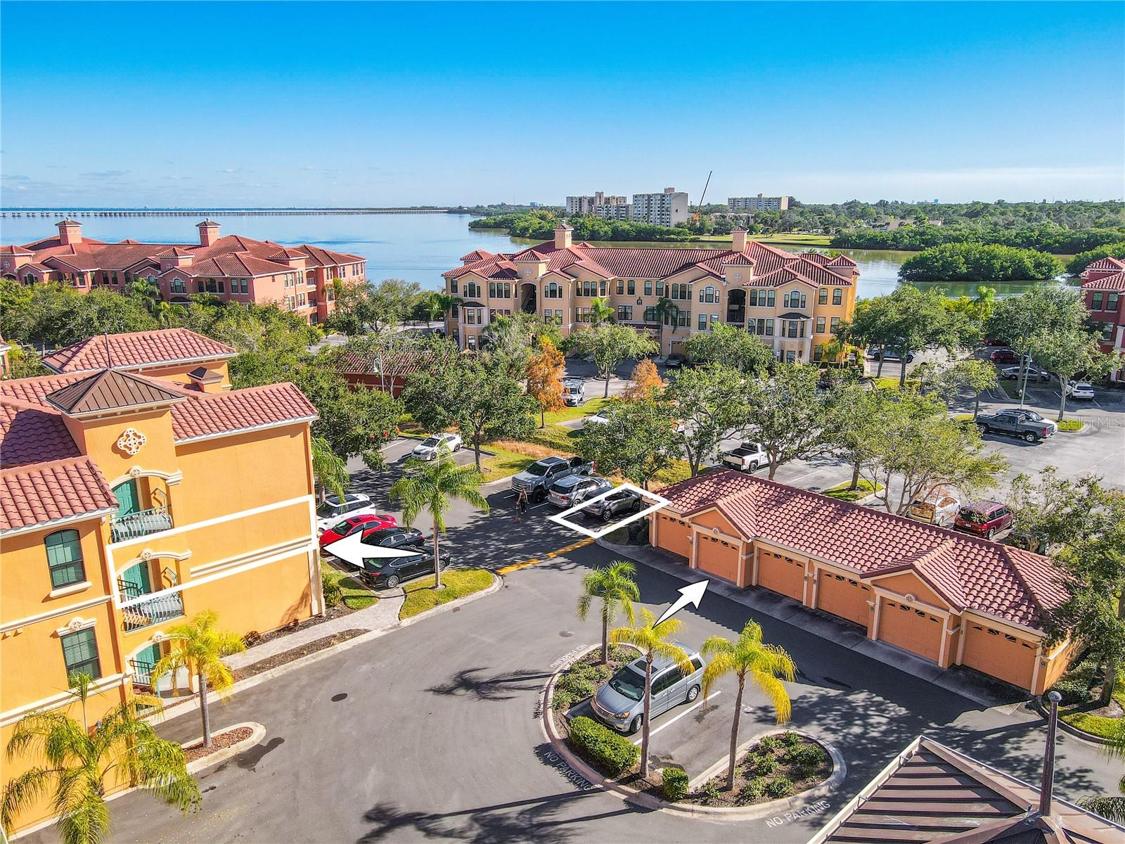 2738 Via Tivoli, FL