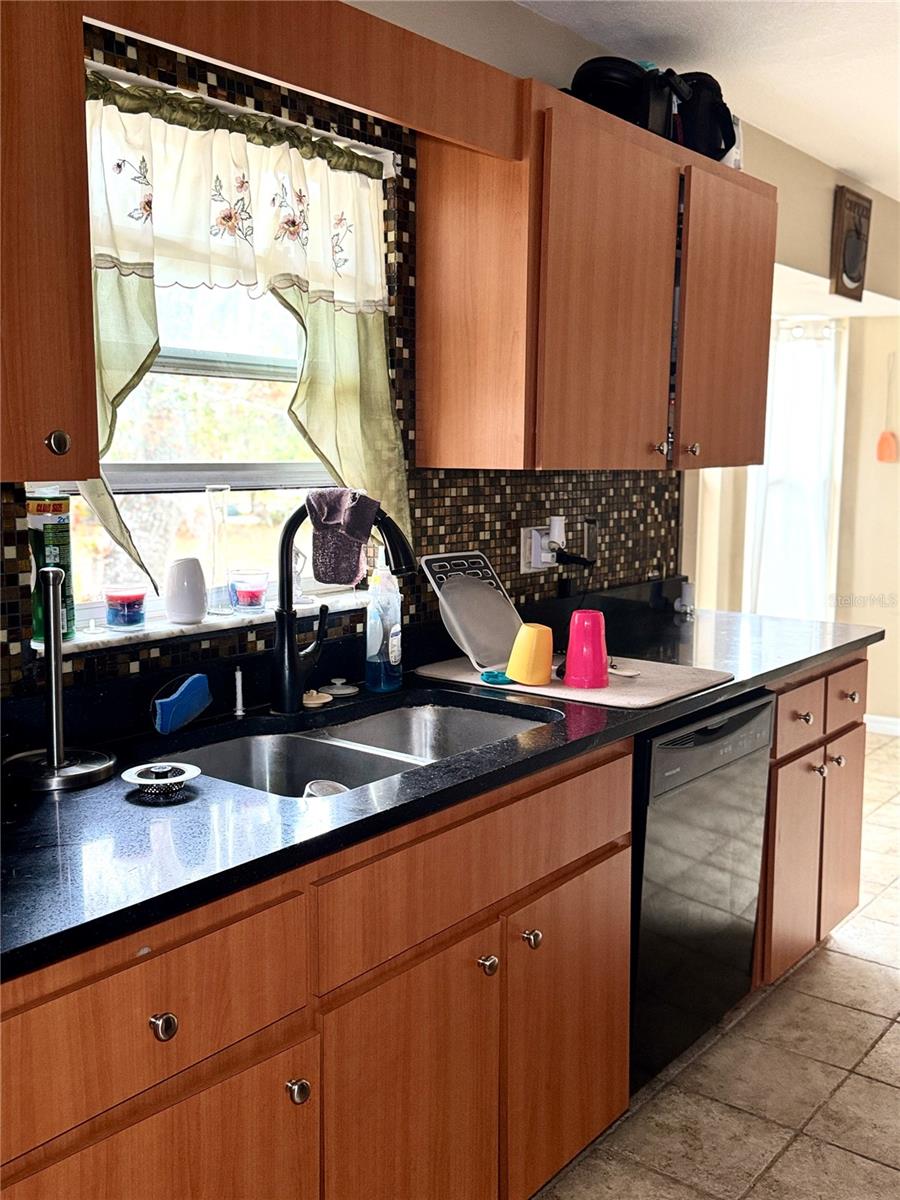 2 Pecan Drive Place, FL