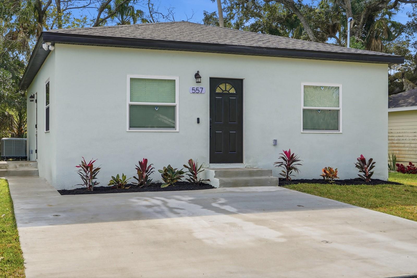 557 Live Oak Avenue, FL