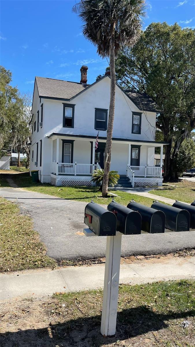 205 Grove Street, FL