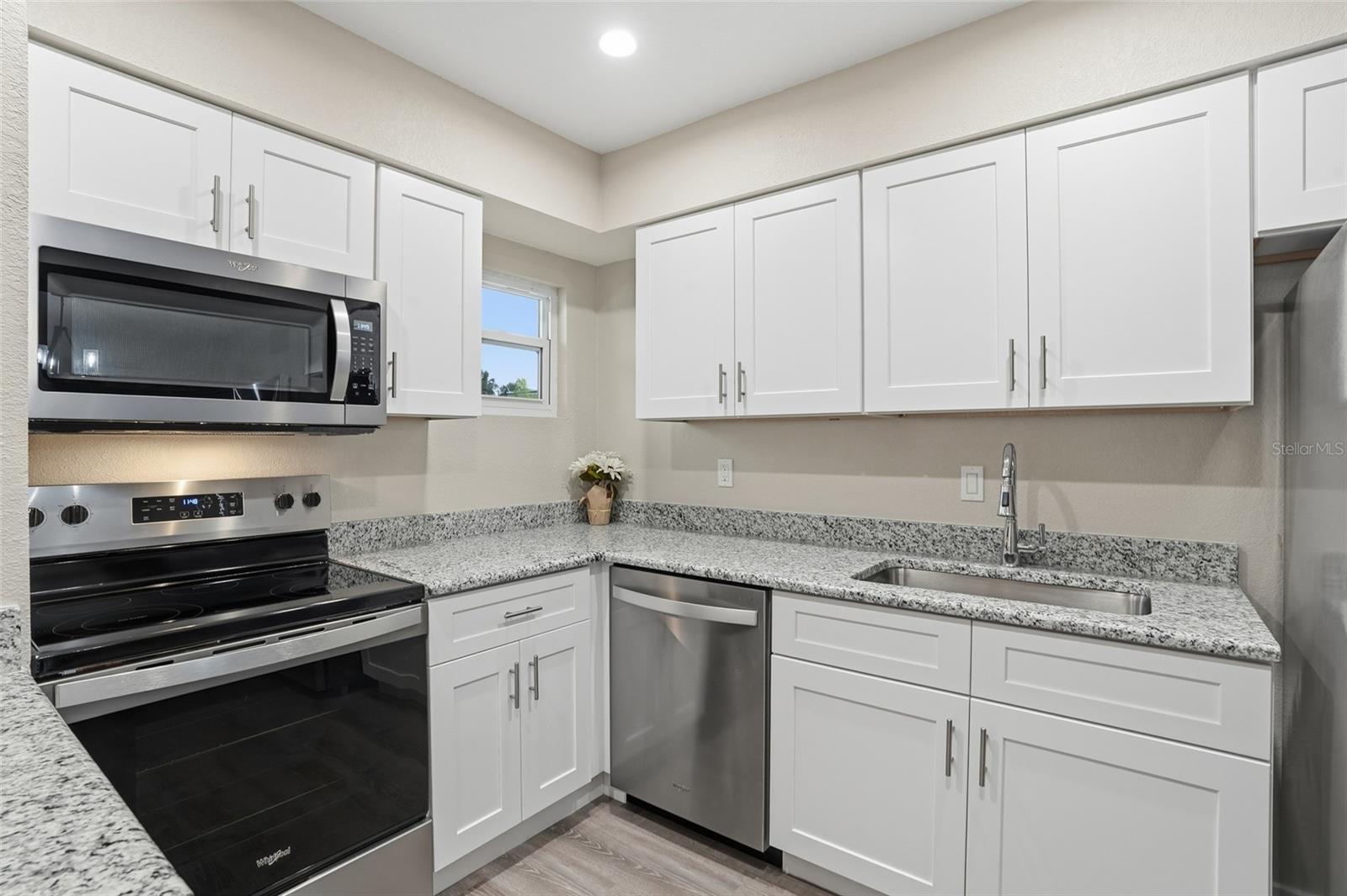 22375 Edgewater Drive, FL