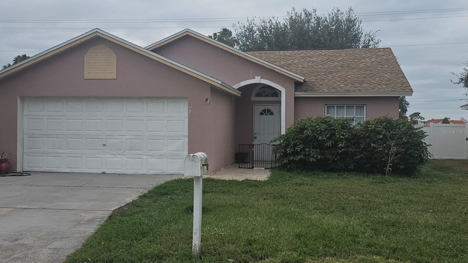 871 Reflections Loop, FL