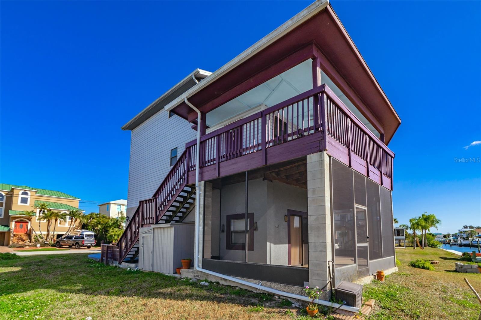 6432 Driftwood Drive, FL