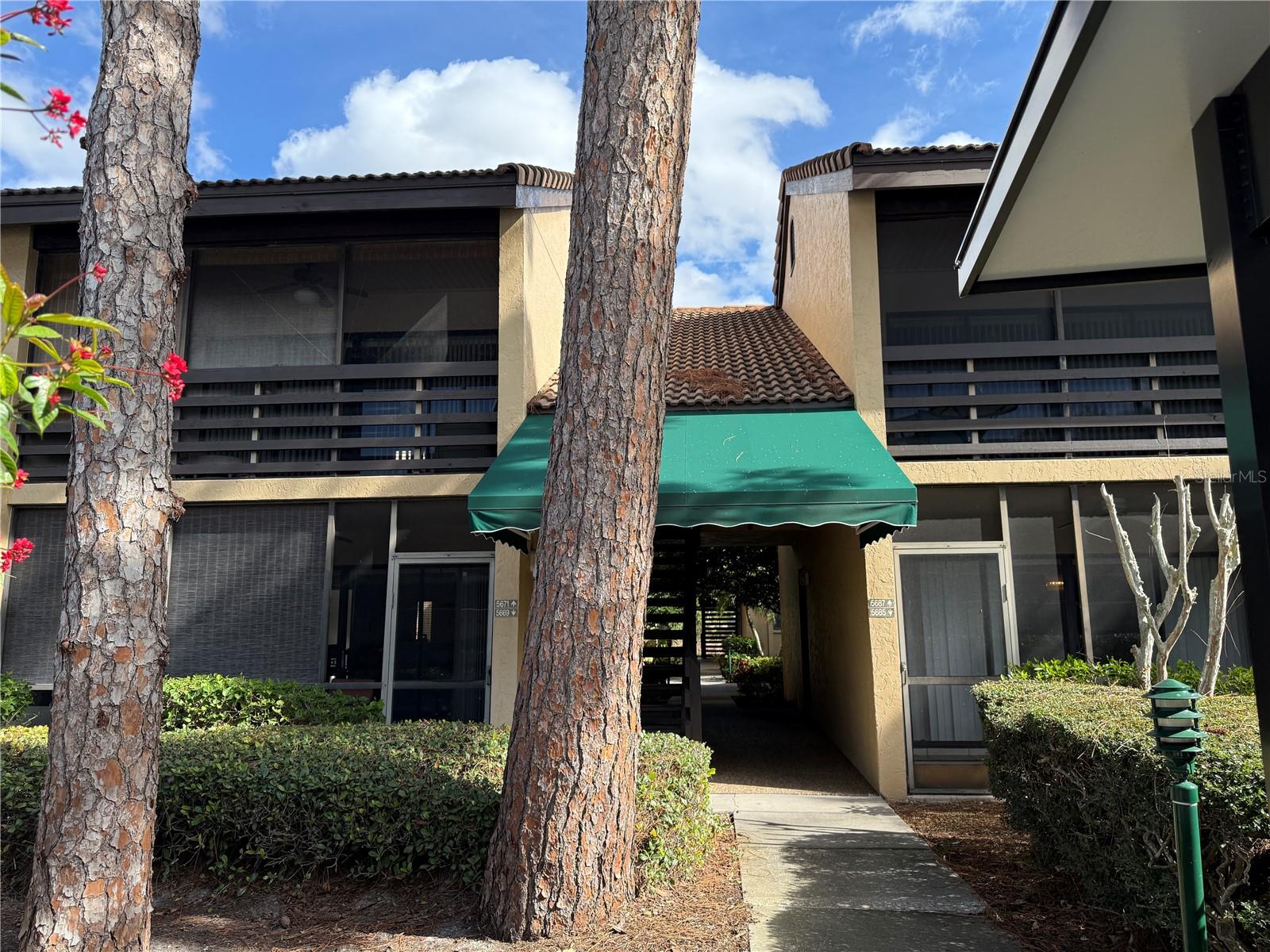5697 Ashton Lake Drive, FL