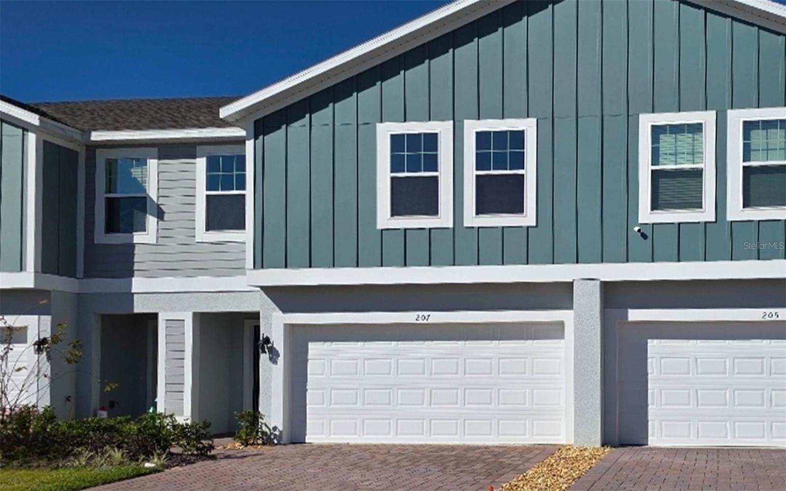 207 Glass Onion Drive, FL