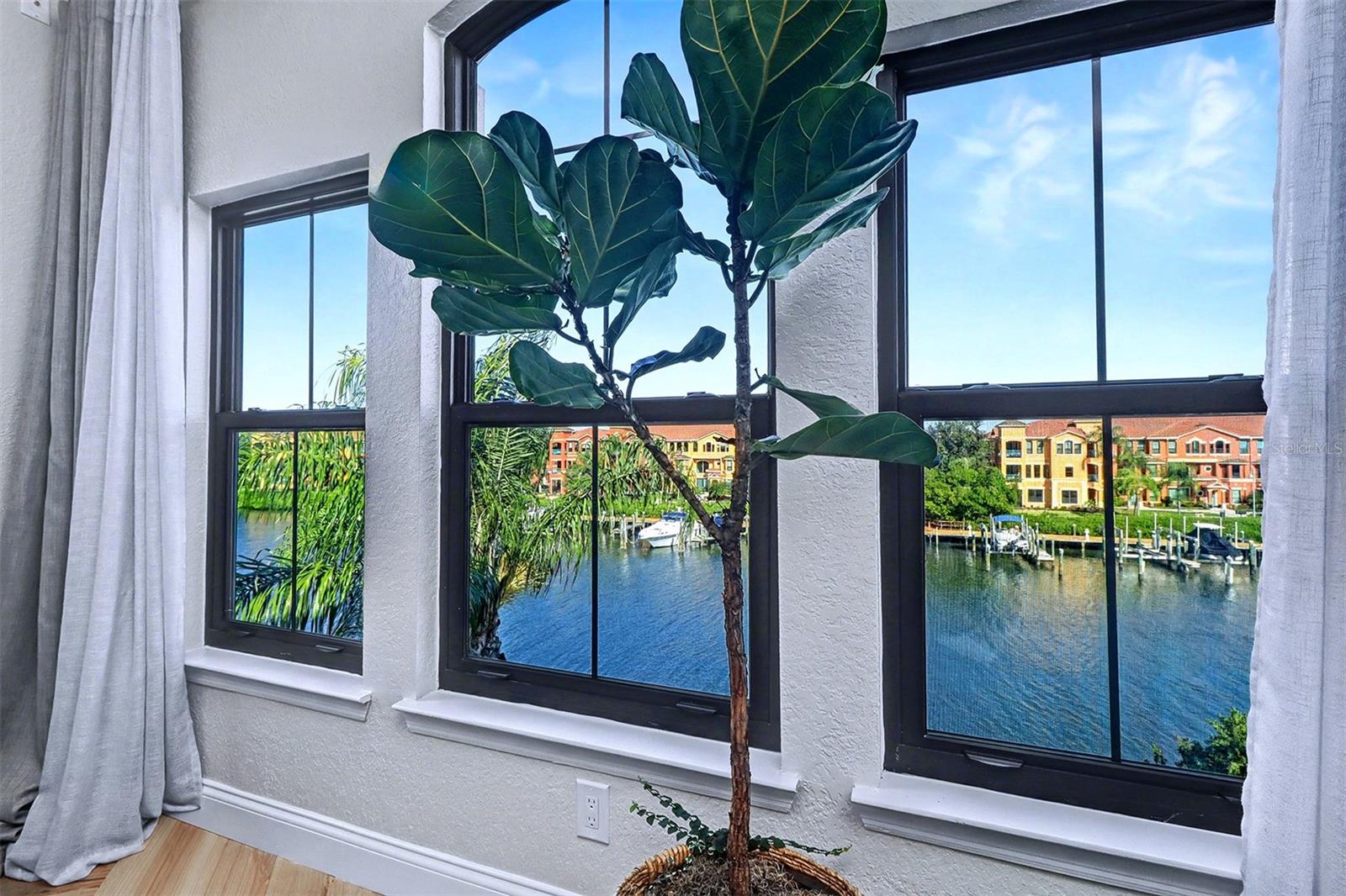 2730 Via Tivoli, FL