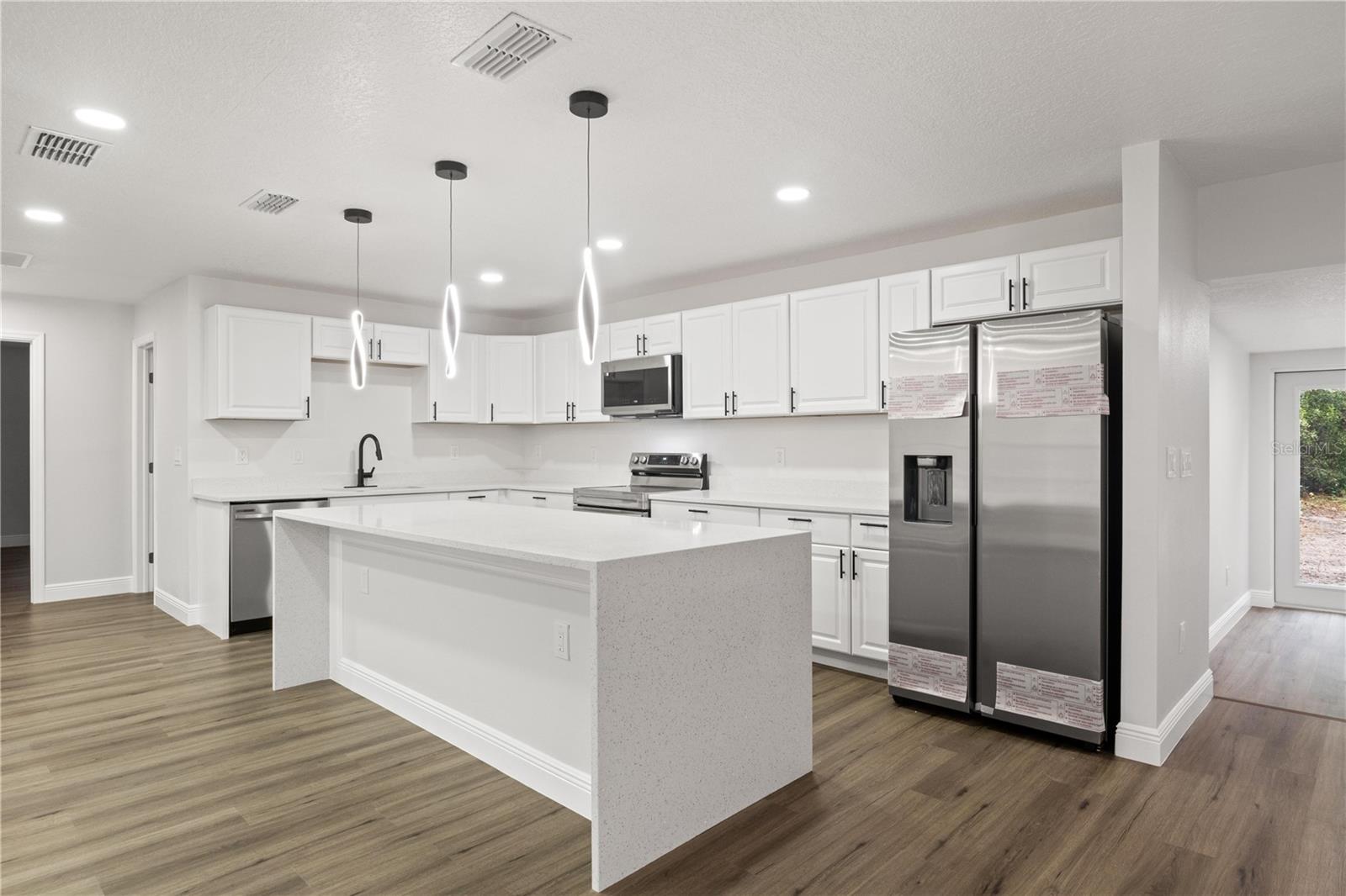 2 Blaine Tree Place, FL