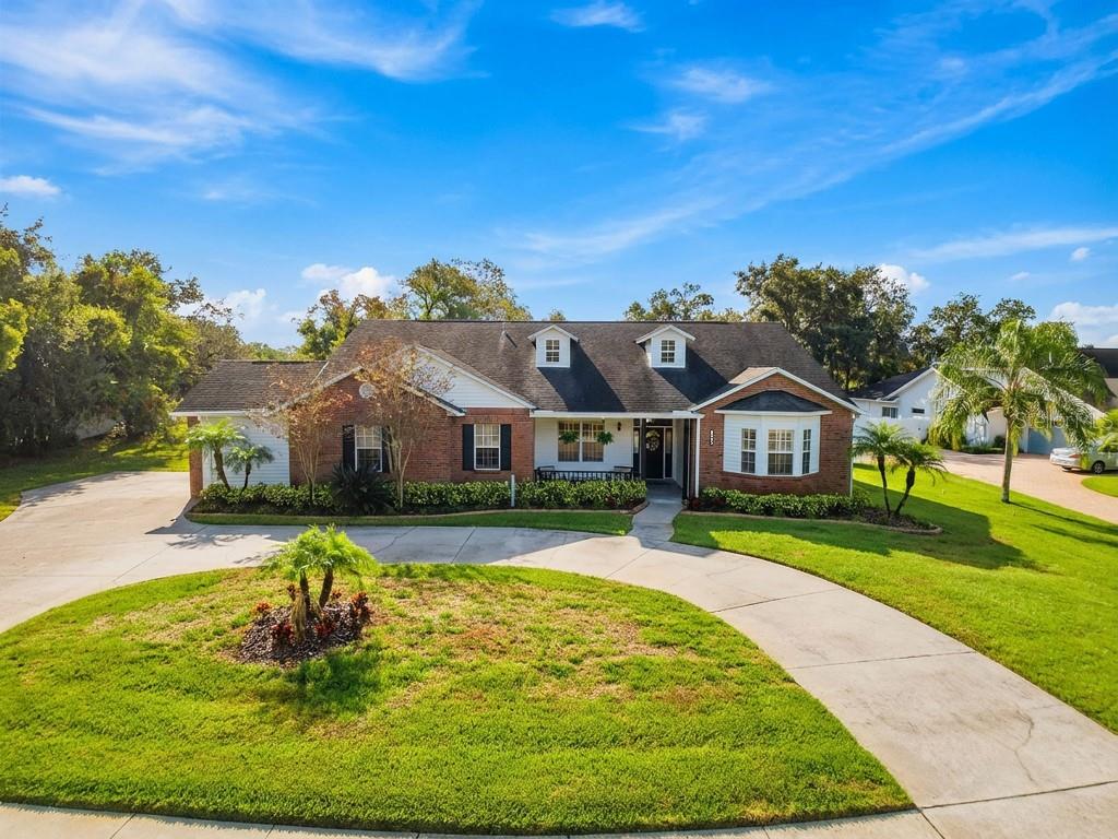 8805 Crosswood Court, FL