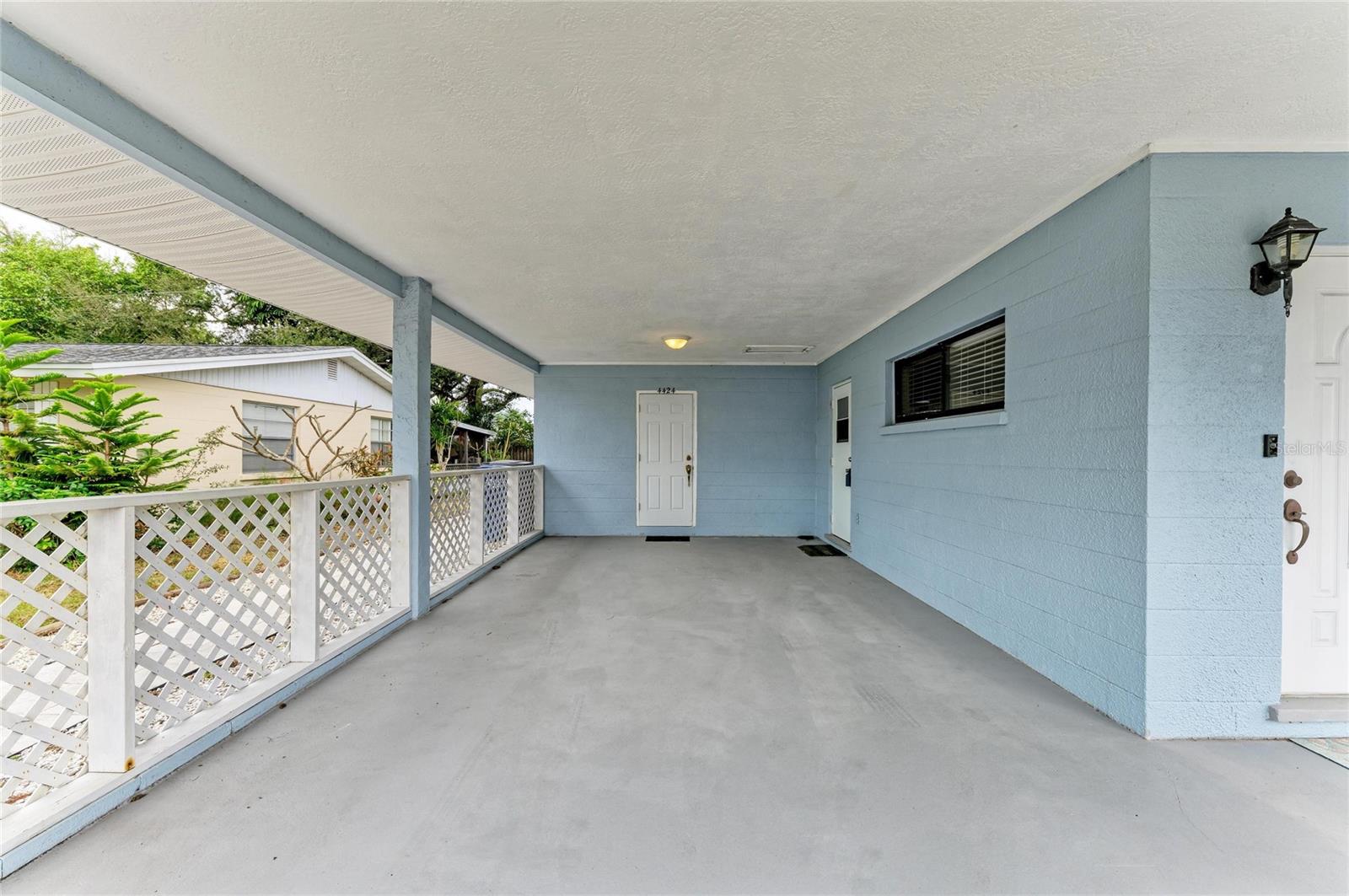 4424 87th St Ct W Street, FL