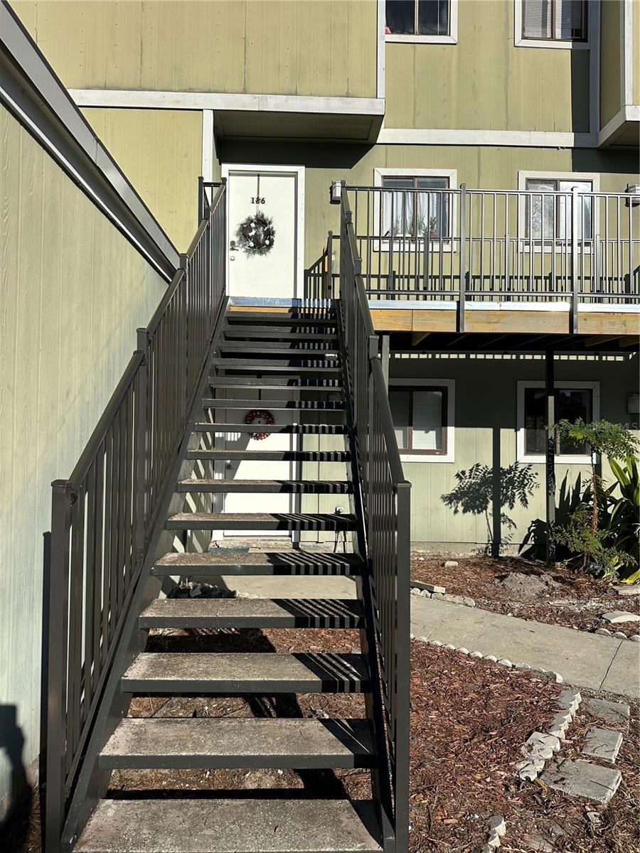126 Scottsdale Square, FL