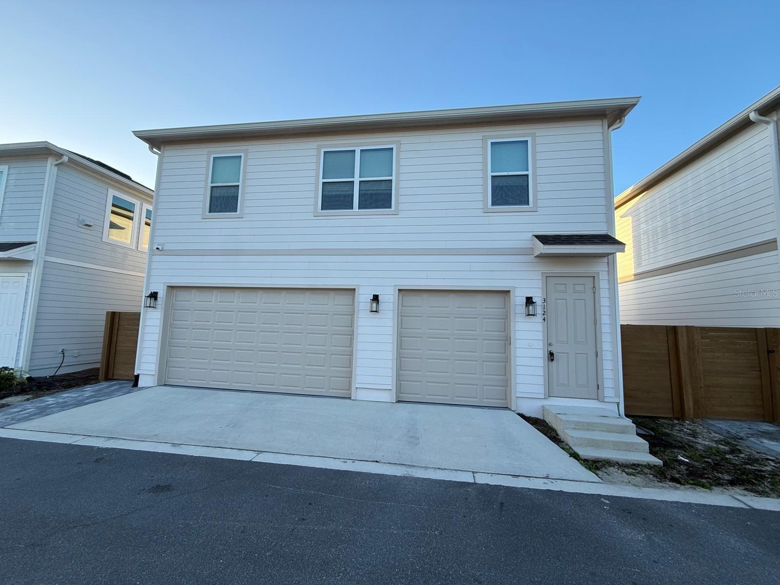3124 Voyager Ave, FL