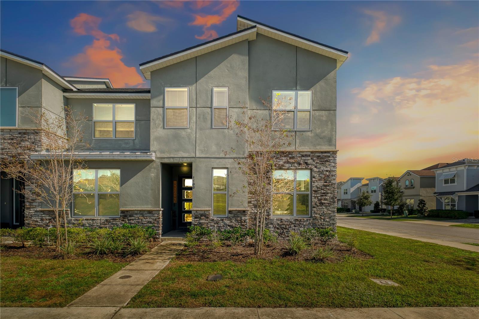 1700 Tropical Palms Cir, FL