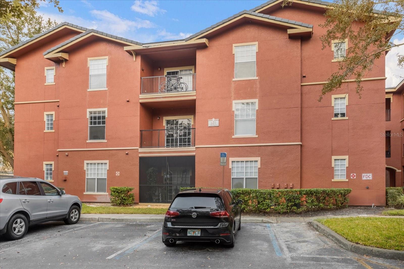 107 Vista Verdi Cir #201, FL