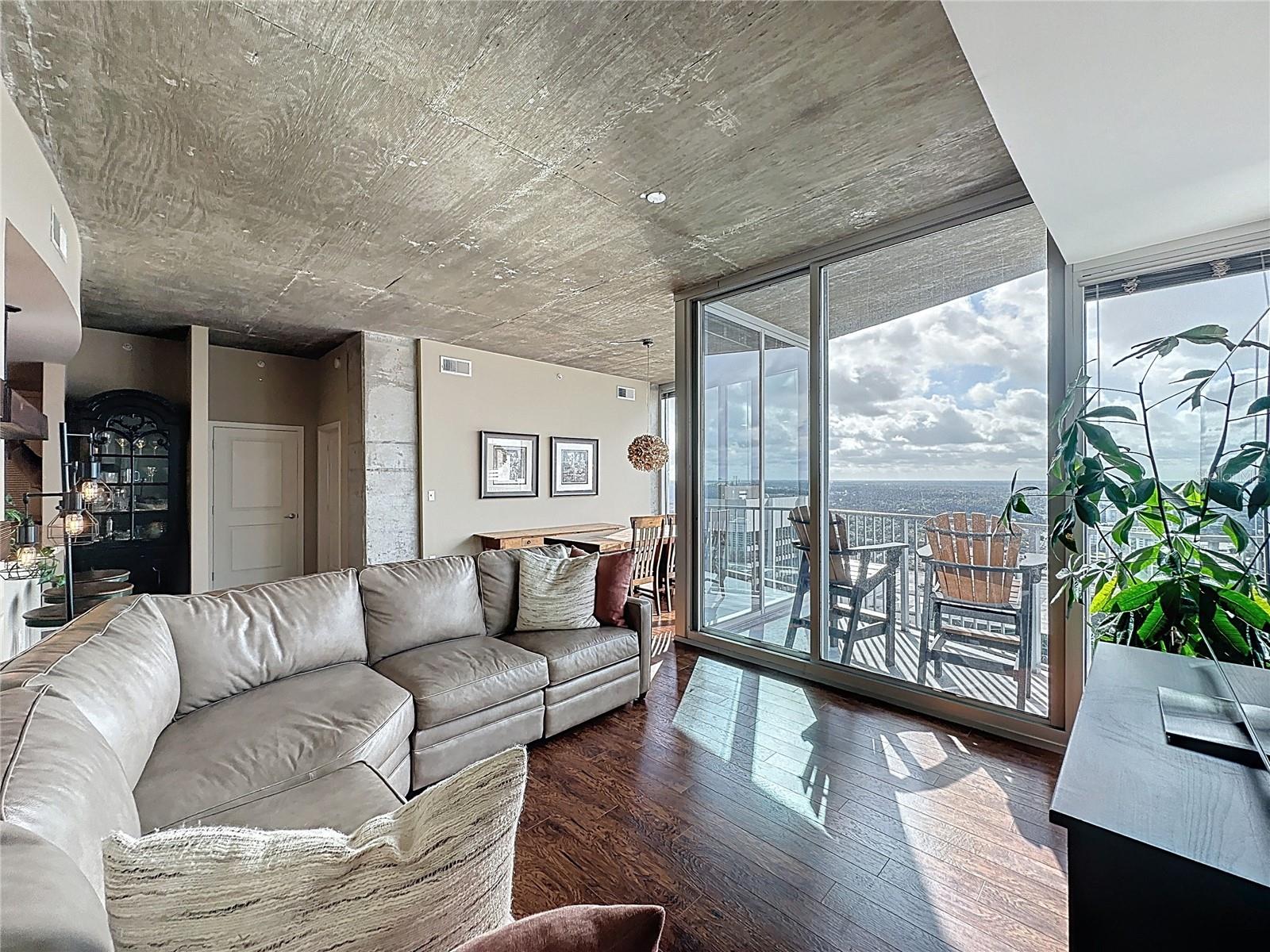 155 Court Avenue, FL
