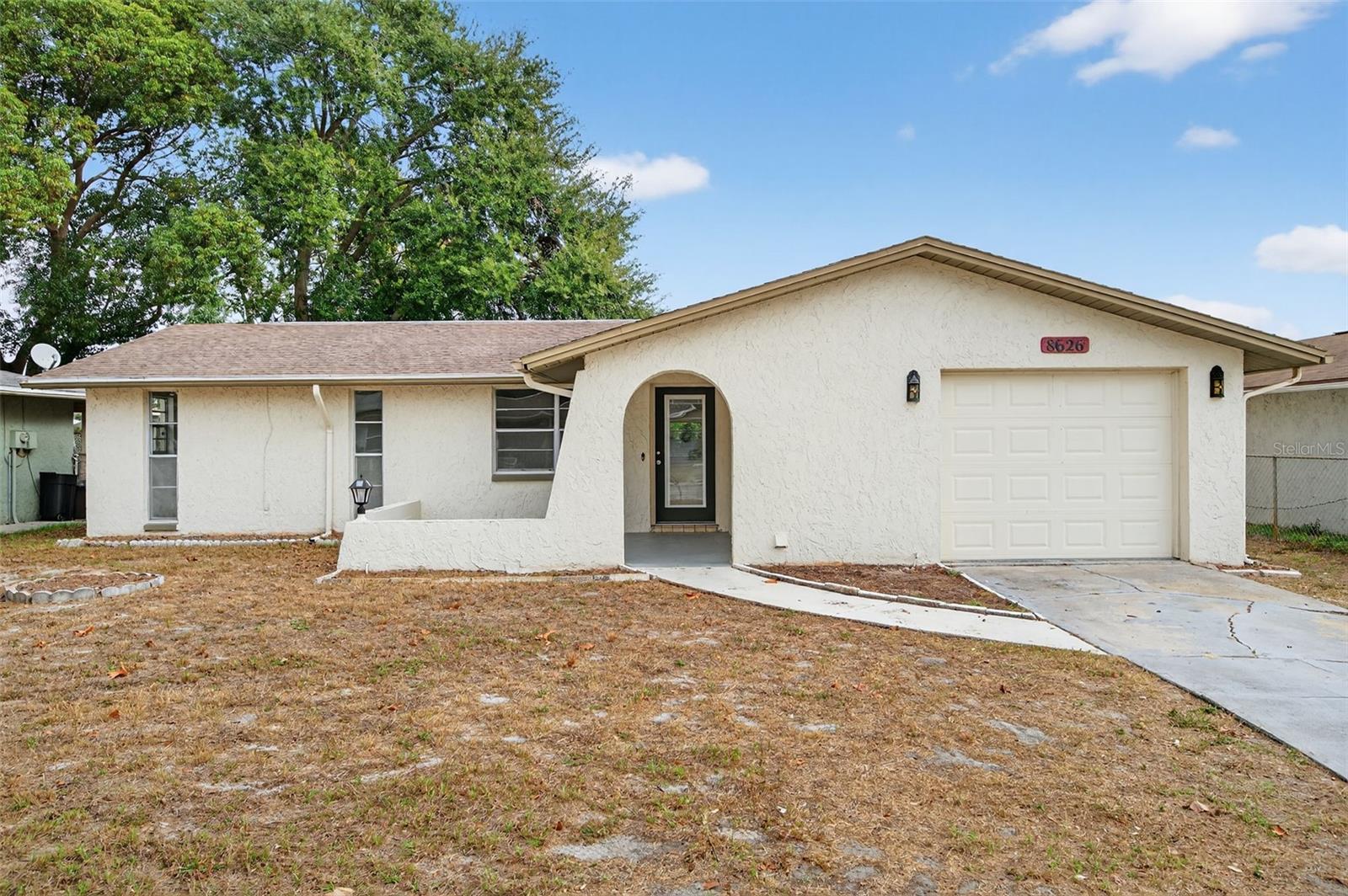 8626 Robilina Rd, FL