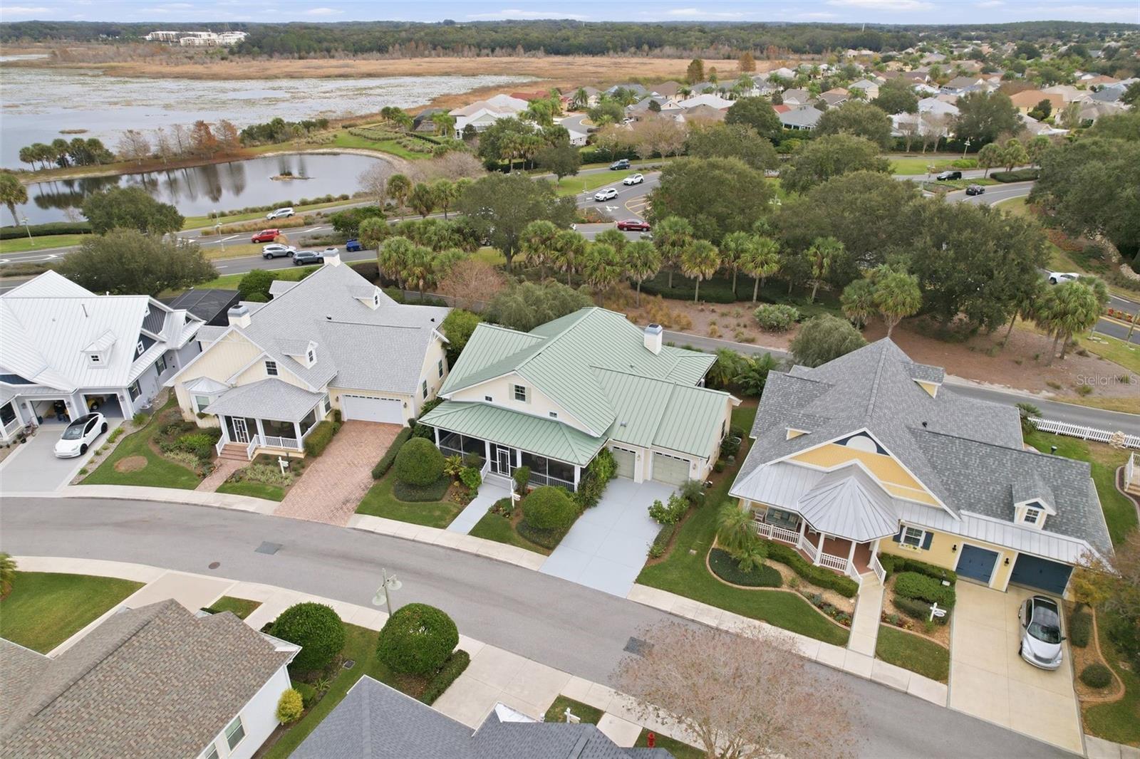 1028 Cottage Drive, FL