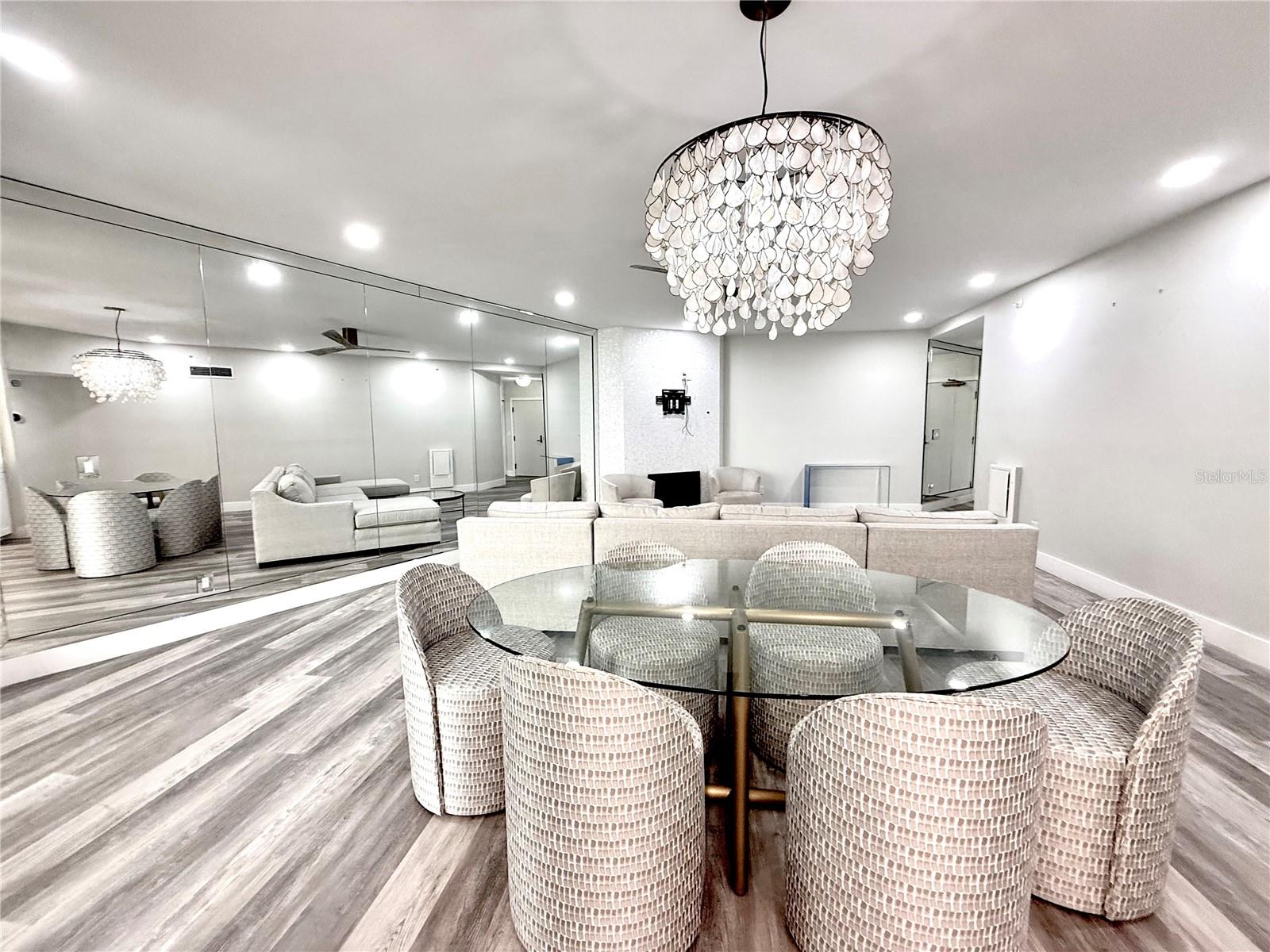 1600 Gulf Boulevard, FL