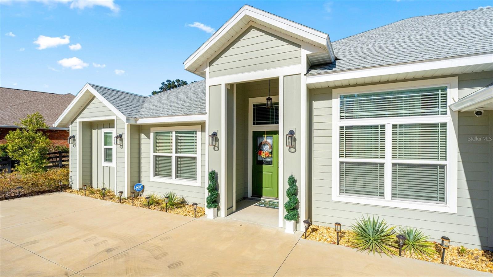 479 Savannah Circle, FL
