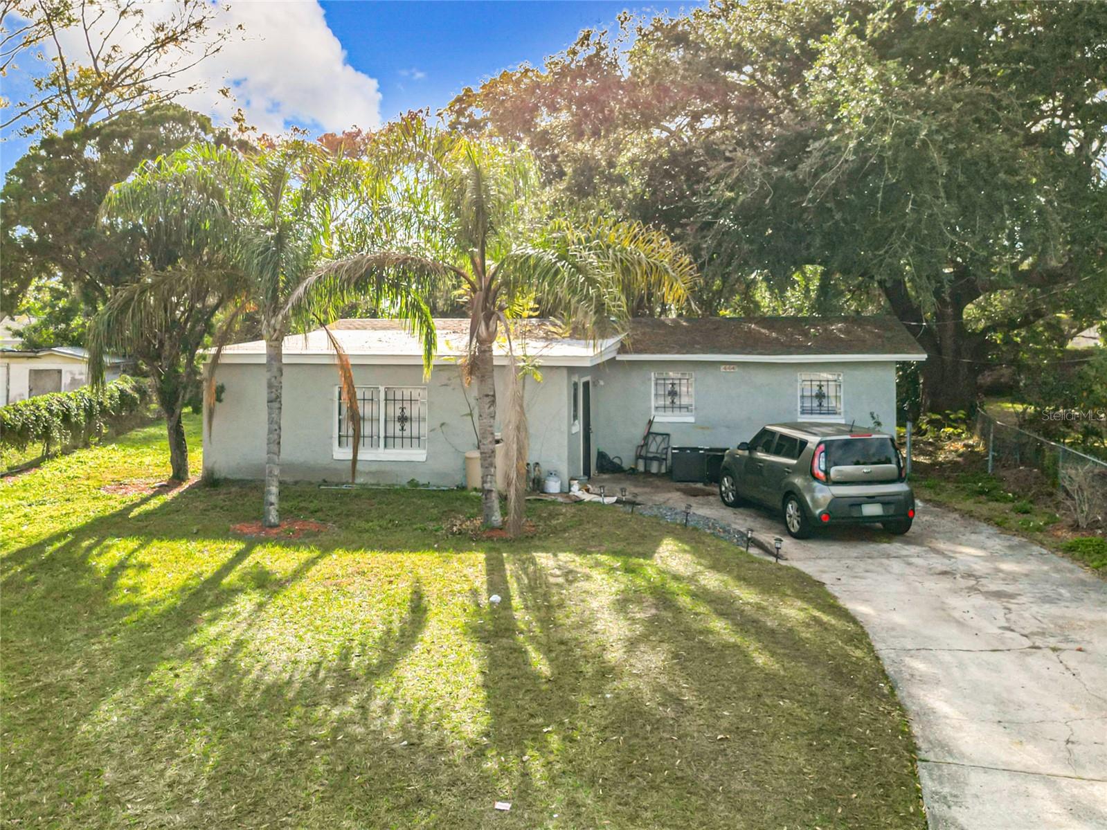444 Sunnyview Cir, FL
