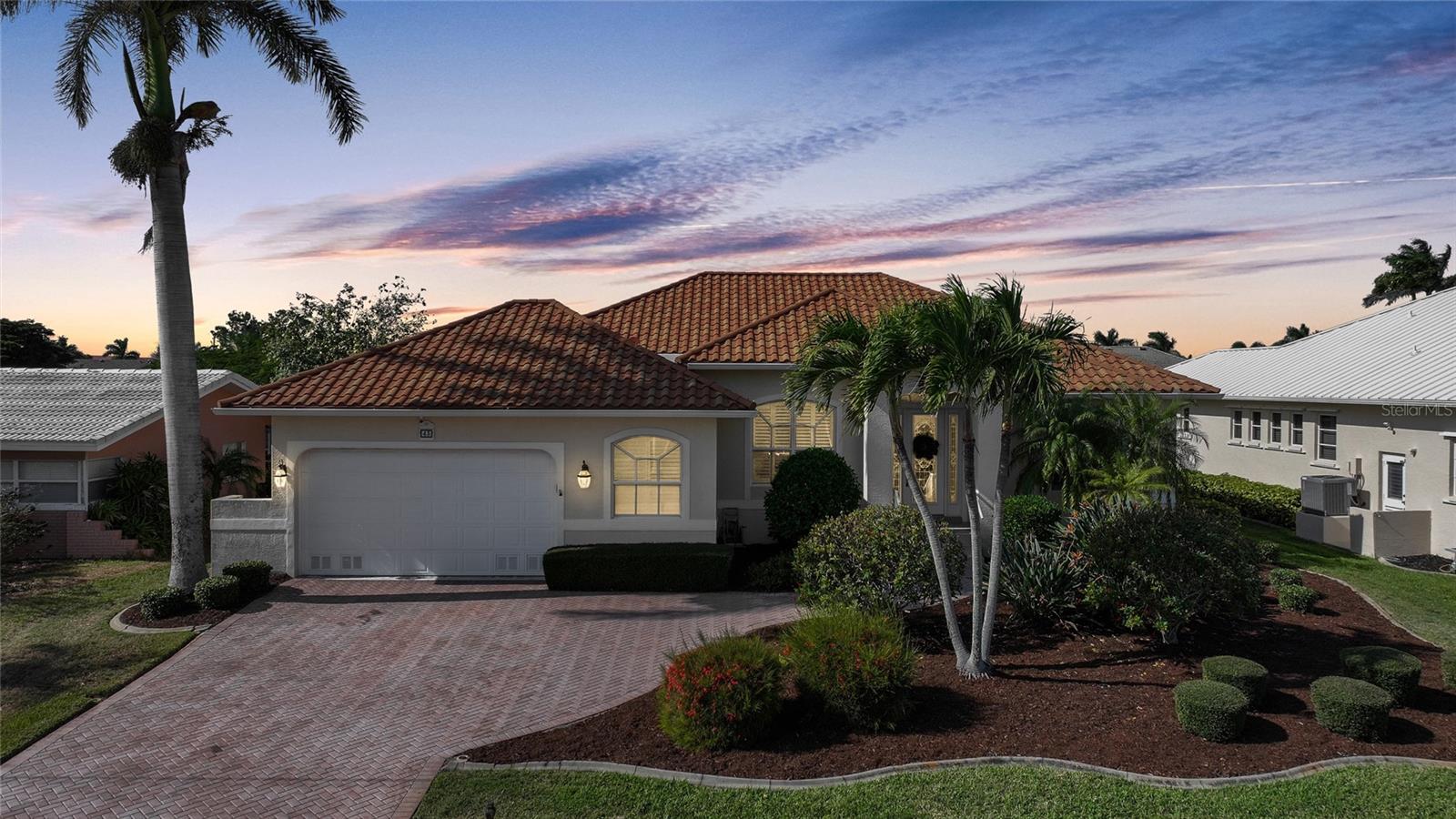 43 Tropicana Dr, FL