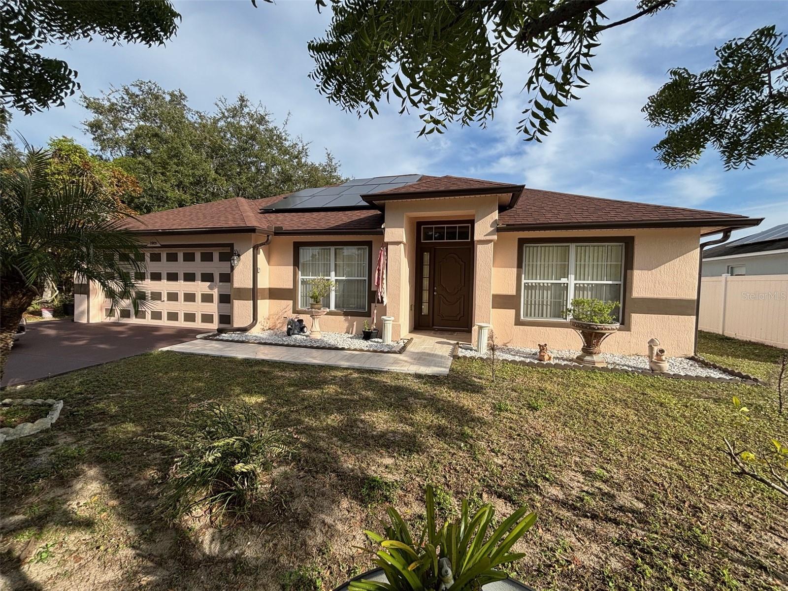 1905 Manatee Ln, FL