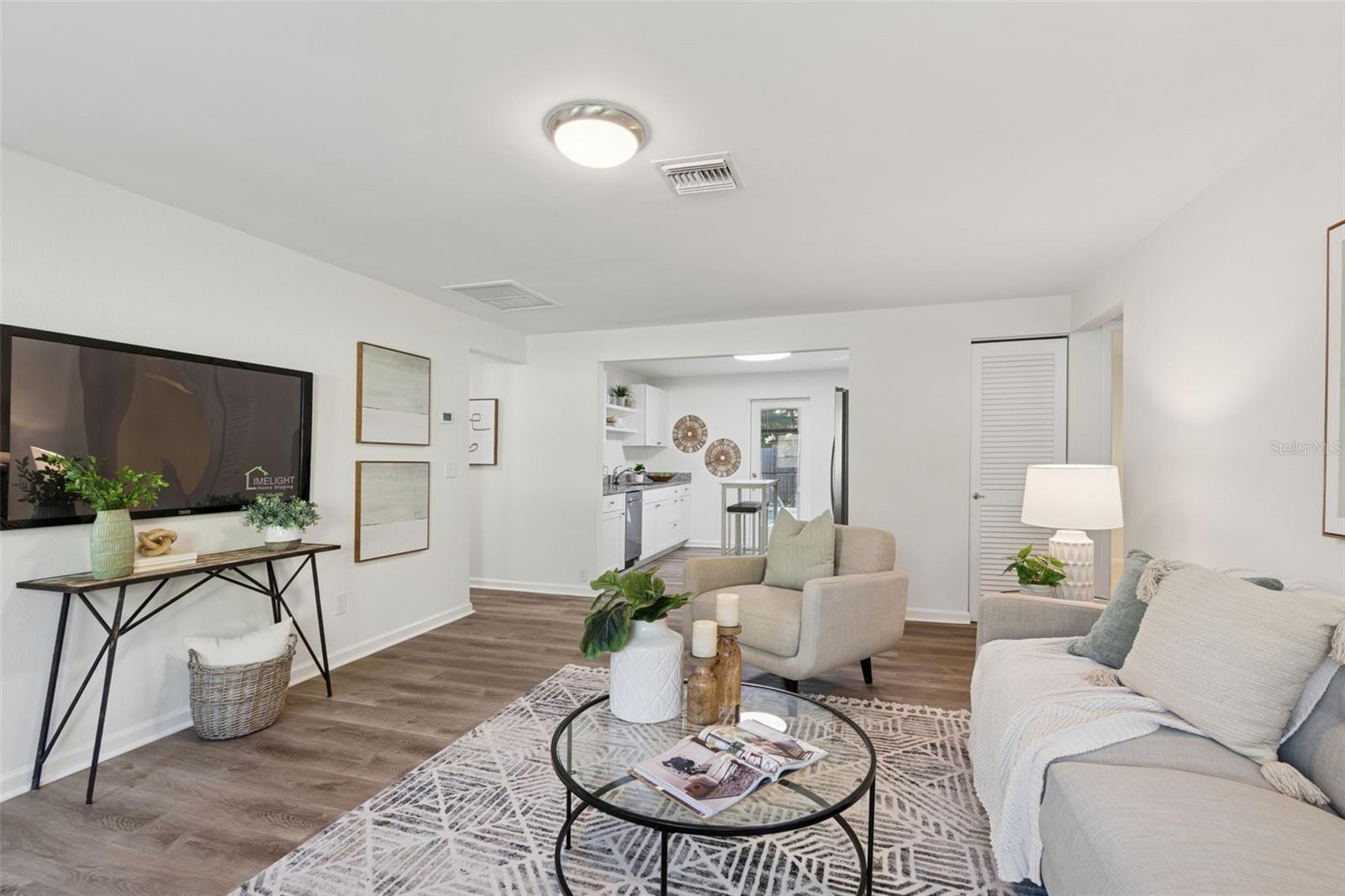 2195 Glen Drive, FL