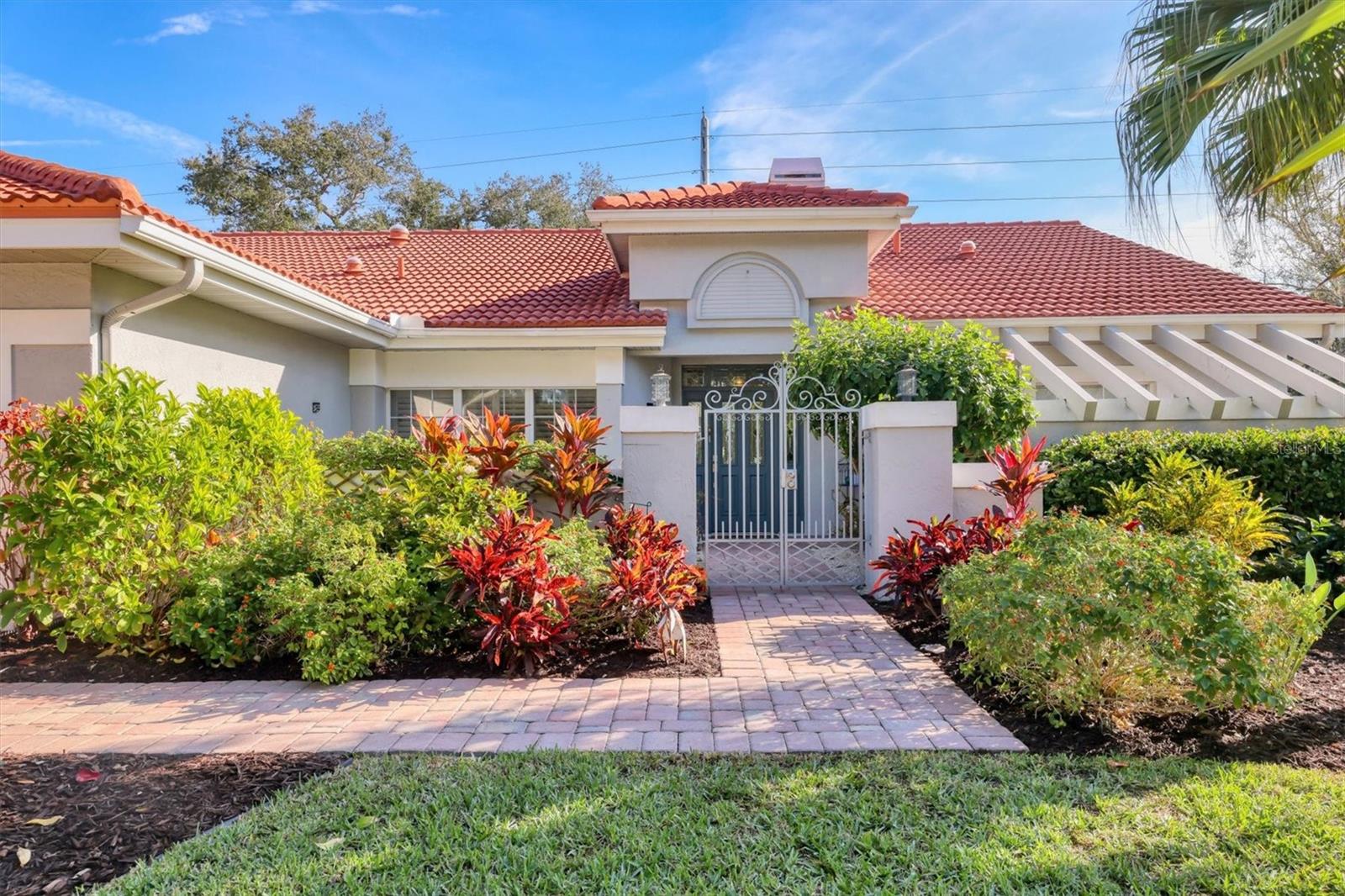 4305 Highland Oaks Circle, FL